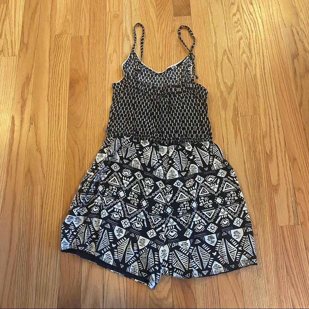 Aztec Romper 🖤 - Picture 2 of 6